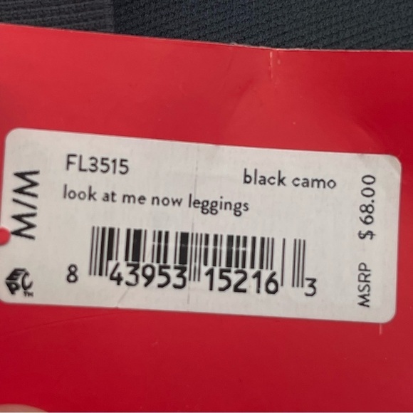 Spanx Look at Me Now Womens Size Medium Seamless Cropped Leggings Black Camo NWT - Picture 10 of 13